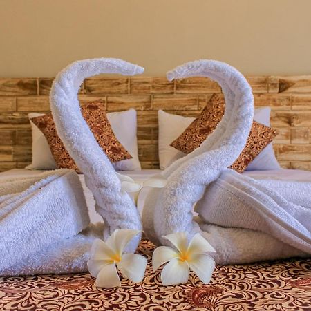 Hotel Niki Jembrana Eksteriør bilde